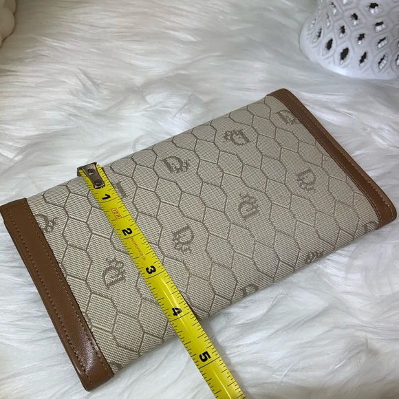 Christian Dior Vintage Honeycomb Long Wallet With COA - Picture 14 of 17